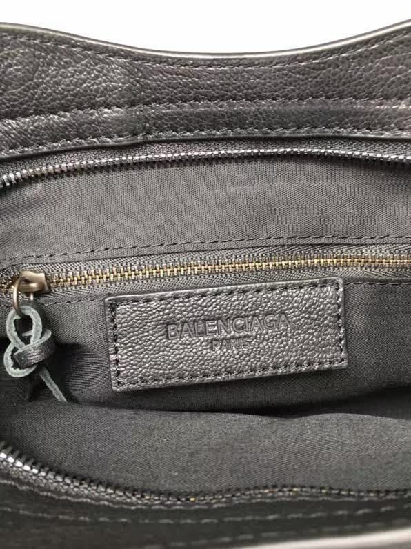 BALENCIAG巴黎世家 歐洲水貨 Balenciaga city小黑釘 限量原廠爆裂紋羊皮黑白塗鴉 手提包  BL1117